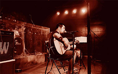 斑马斑马吉他谱_宋冬野_C调女生版_吉他弹唱六线谱 斑马斑马吉他谱_宋冬野_C调女生版_吉他弹唱六线谱